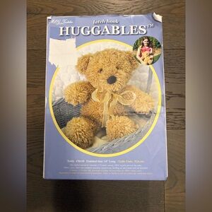 Latch kit sewing kit - bear plush toy new sealed box